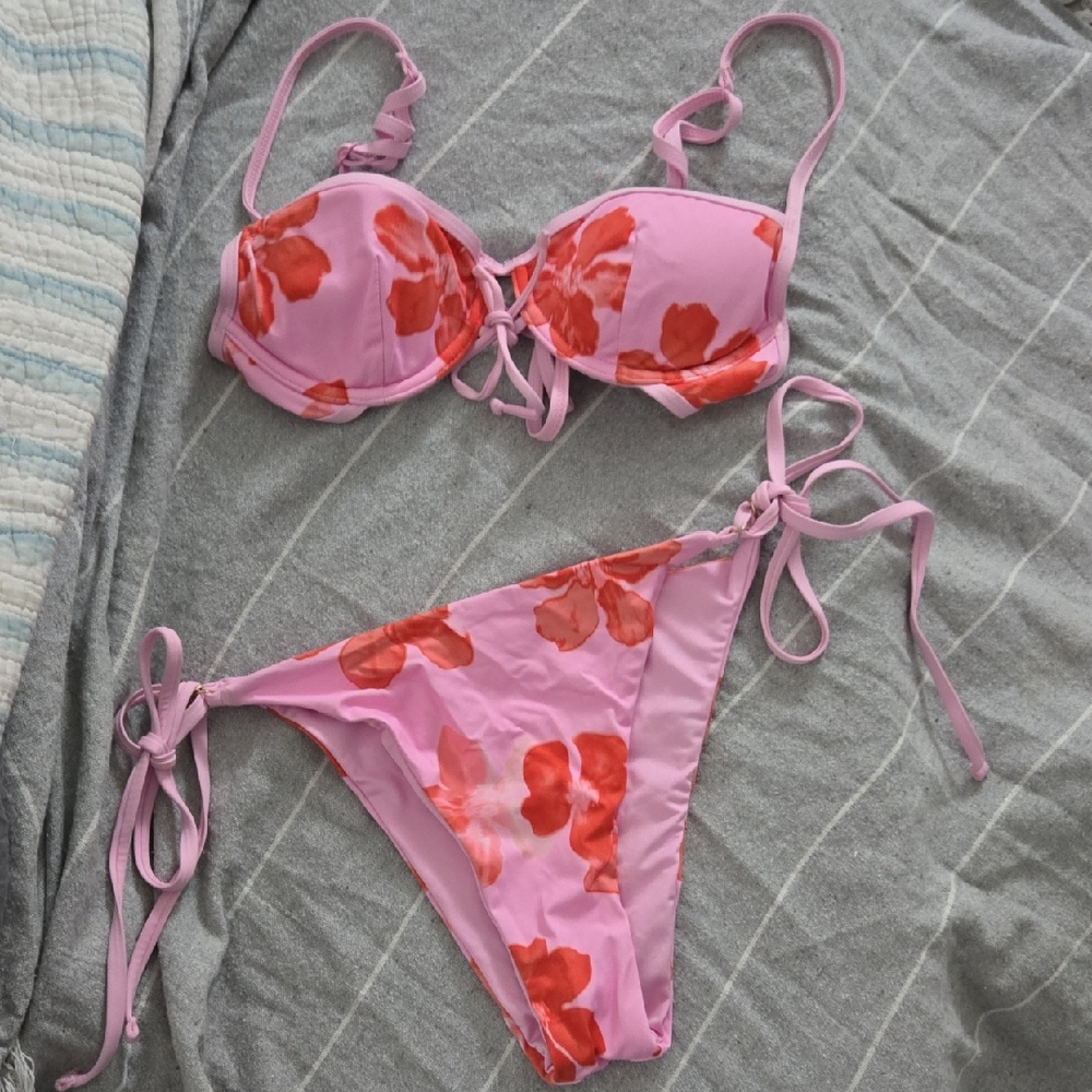 Ardene Pink and Red Floral Tie-Side Bikini